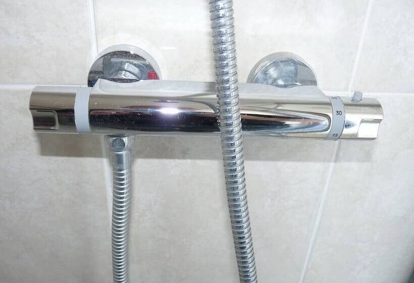 בית מלון כפרי Aaran Guesthouse