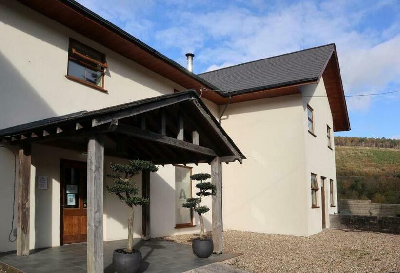 فندق Afan Lodge