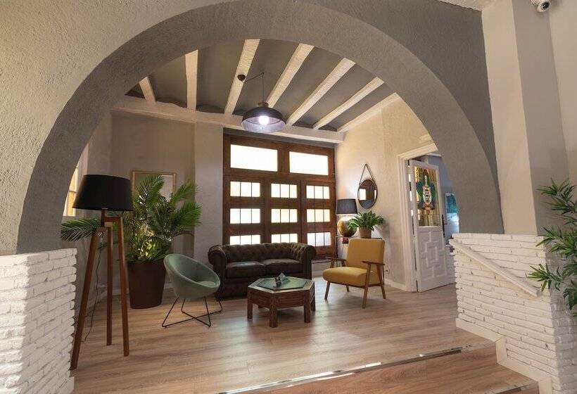 호텔 Alda Centro Pamplona