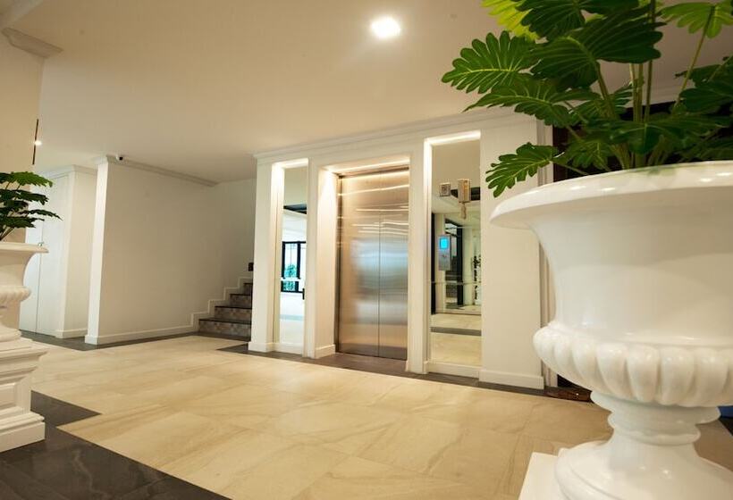 酒店 B2 Riverside Premier