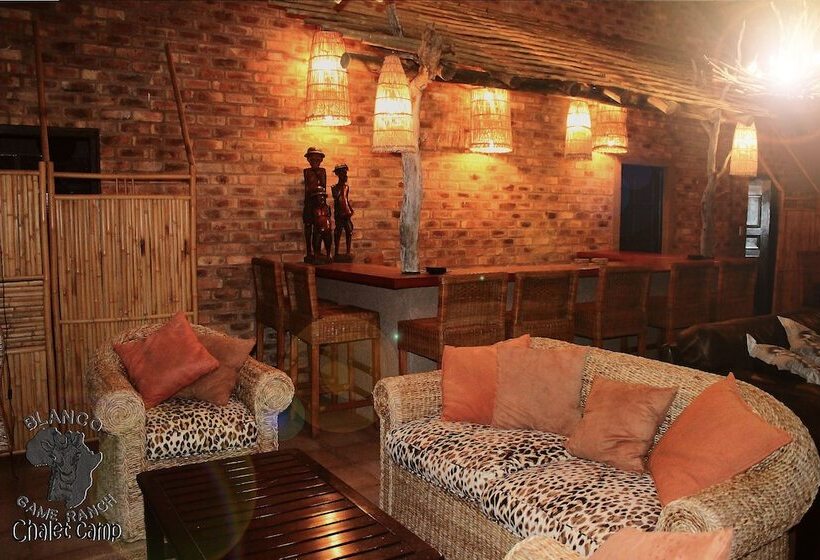 Отель Blanco Hunting Safaris Game Ranch