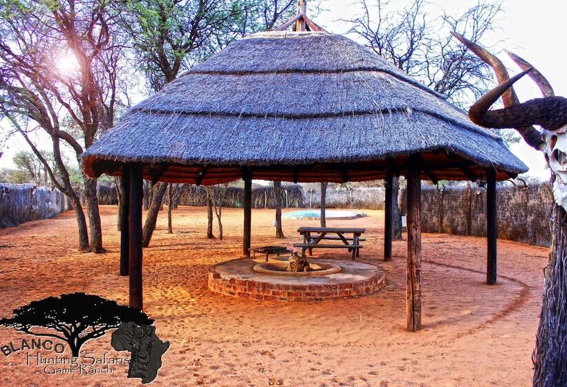 Отель Blanco Hunting Safaris Game Ranch