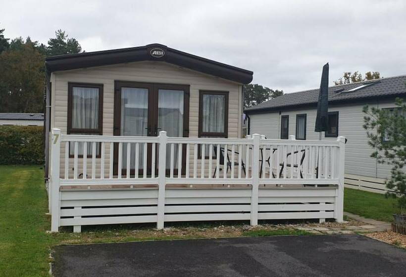 בית מלון כפרי 2bed Caravan  Oakdene Forest Park