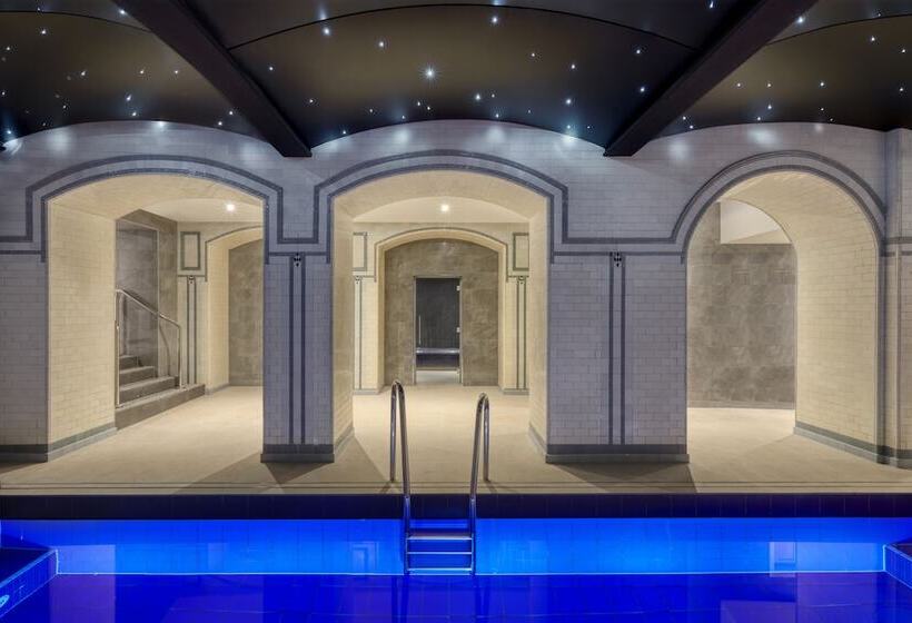 Отель Ensana Buxton Crescent