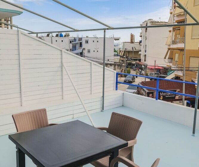 ホテル Foris Rooms