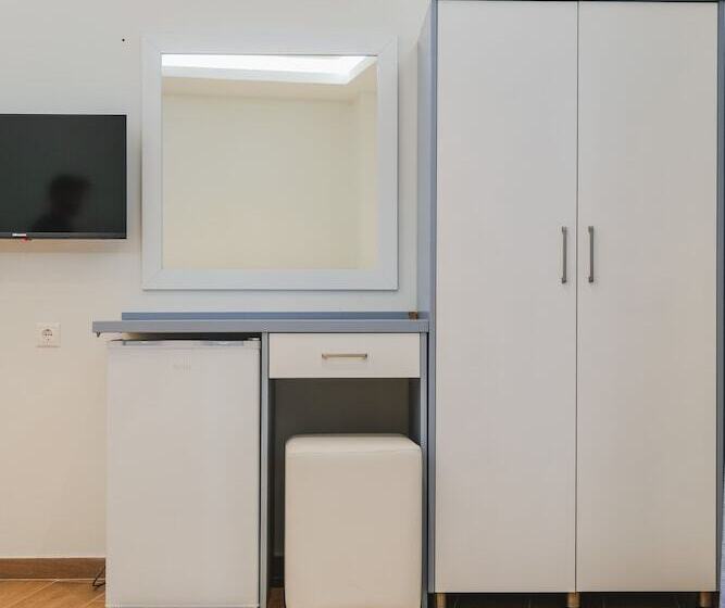 ホテル Foris Rooms