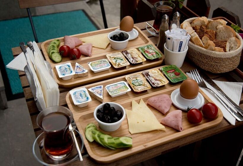 Genius Hotel Istanbul