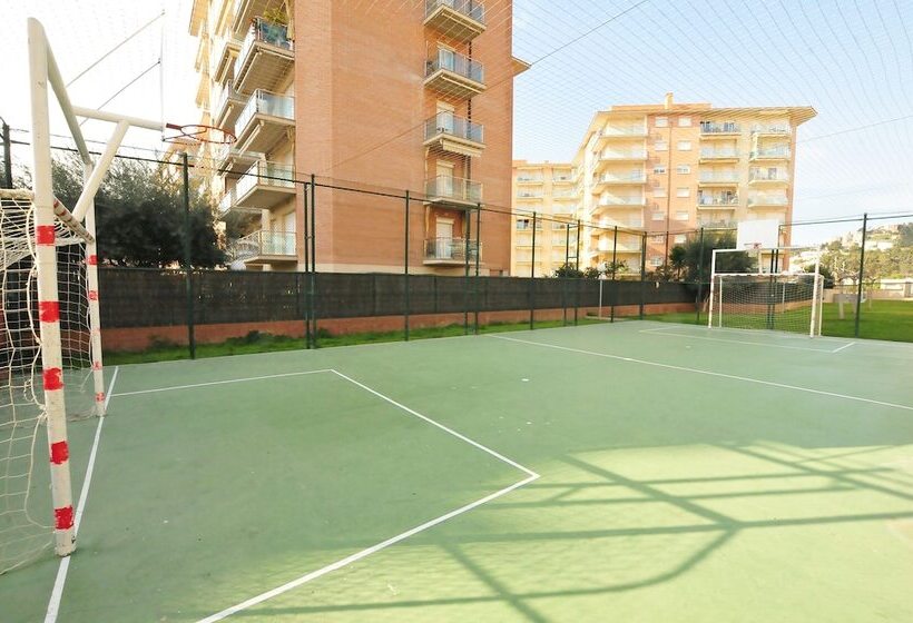 Отель Homeholidaysrentals Apartamento Light   Costa Barcelona