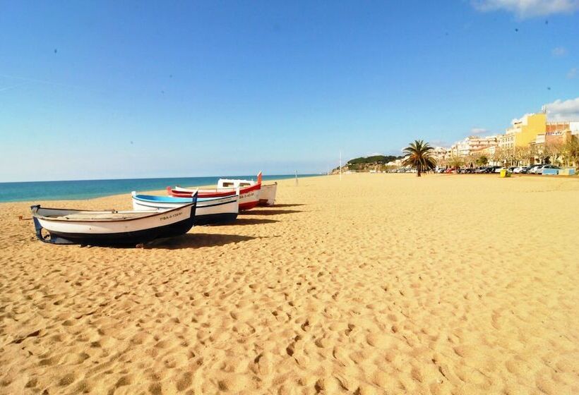 ホテル Homeholidaysrentals Itziar   Costa Barcelona