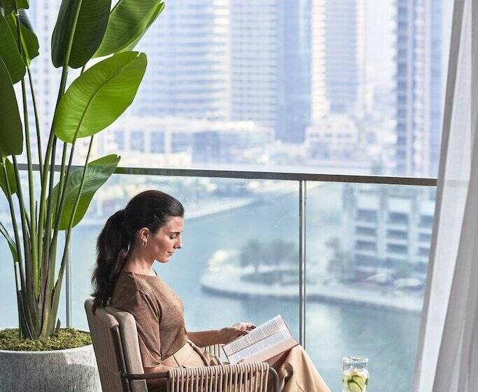 هتل Jumeirah Living Marina Gate Dubai