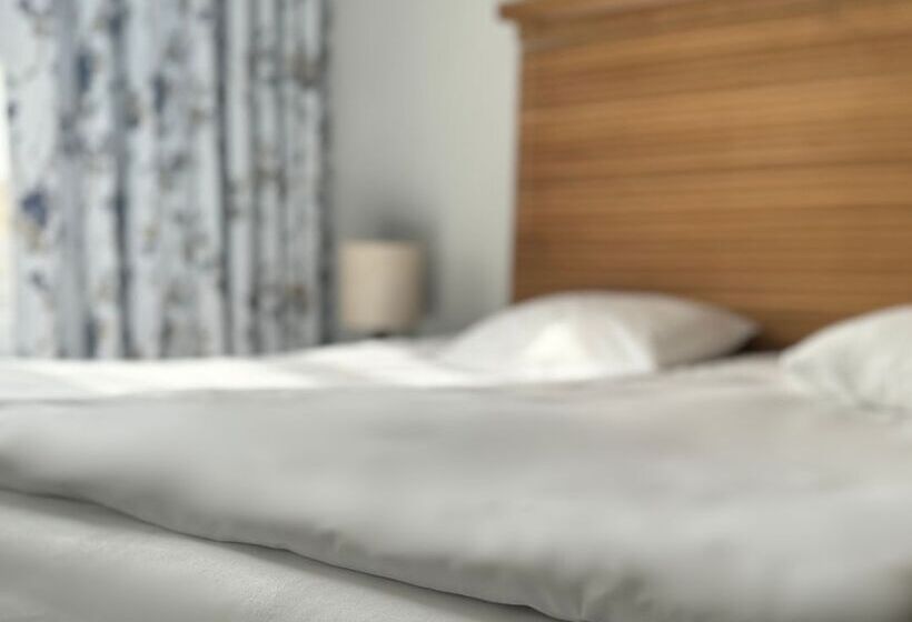 בית מלון כפרי L Gillet I Koping