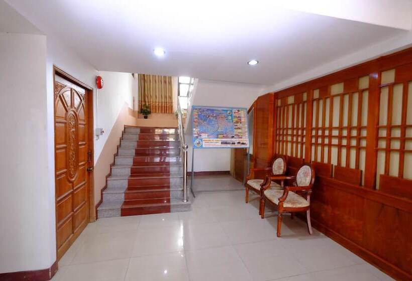 בית מלון כפרי Pc Palace