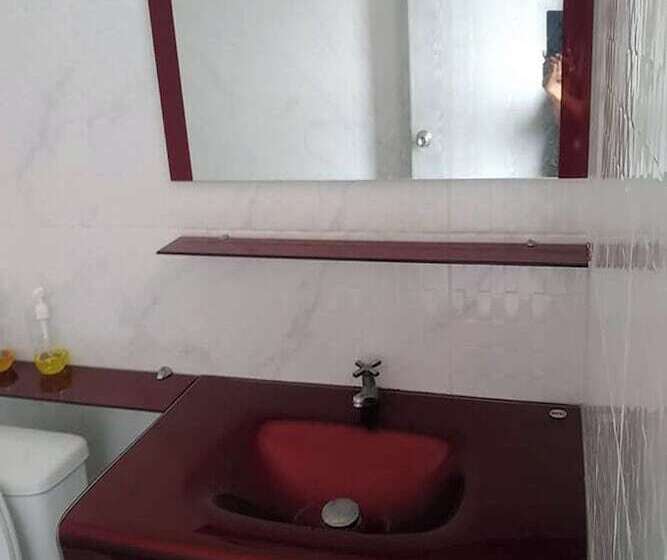 בית מלון כפרי The Hope Apartment By Zuzu