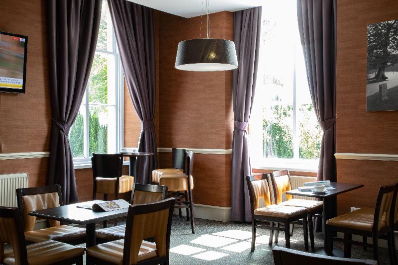 Отель The Tarbet