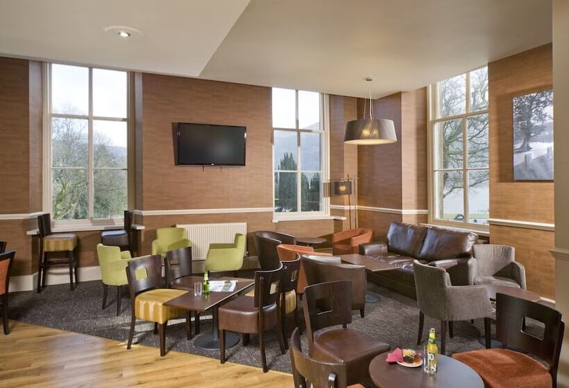 Отель The Tarbet