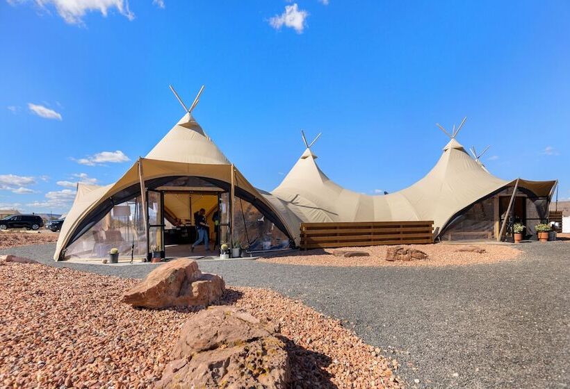 فندق Under Canvas Lake Powellgrand Staircase