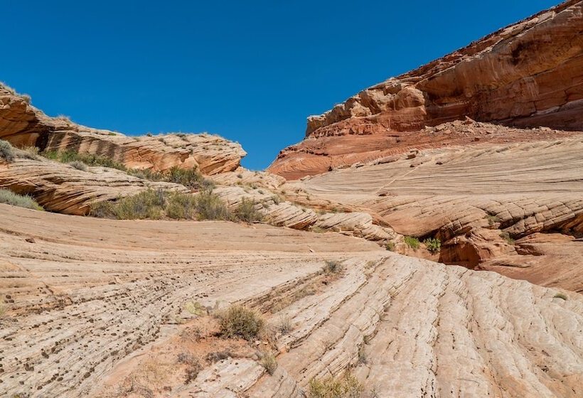 فندق Under Canvas Lake Powellgrand Staircase