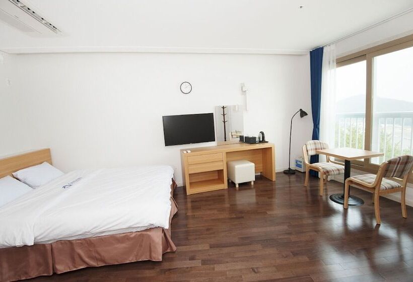 Hotel Oneness Resort