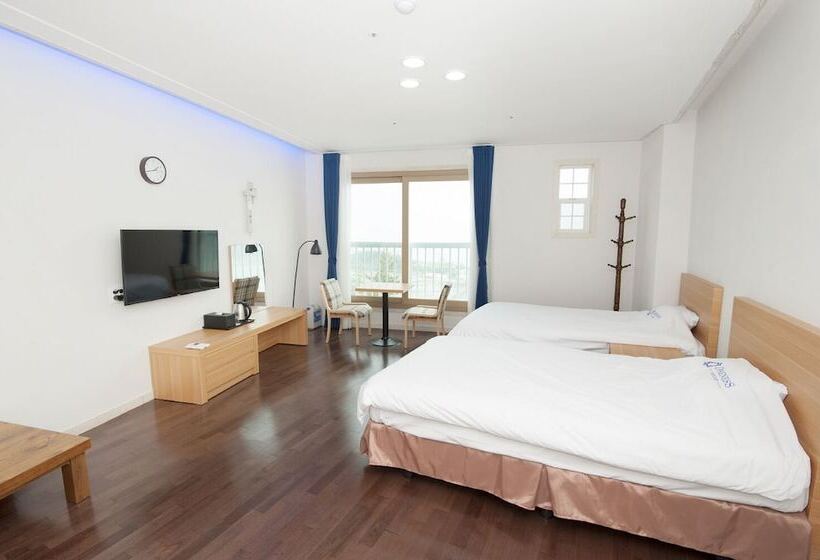 Hotel Oneness Resort