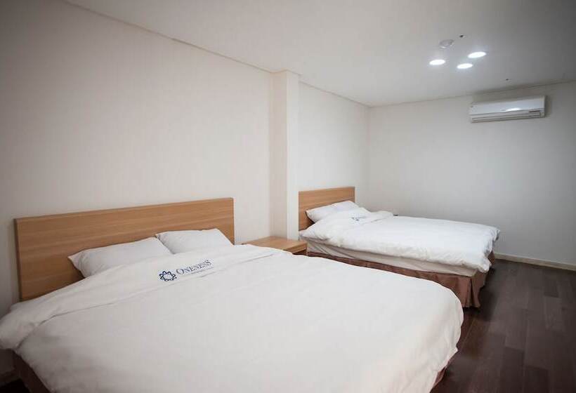 Hotel Oneness Resort