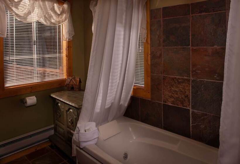 민박 Idyllwild Bunkhouse