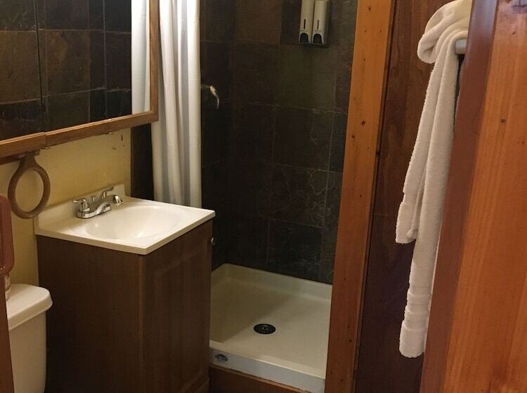 민박 Idyllwild Bunkhouse