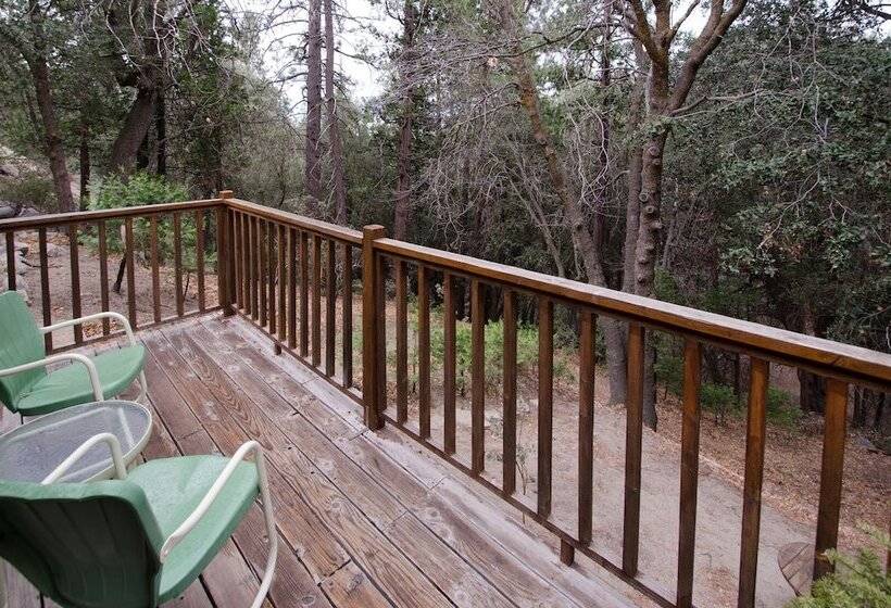 민박 Idyllwild Bunkhouse