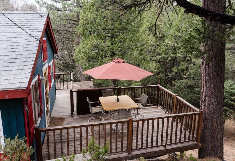 민박 Idyllwild Bunkhouse