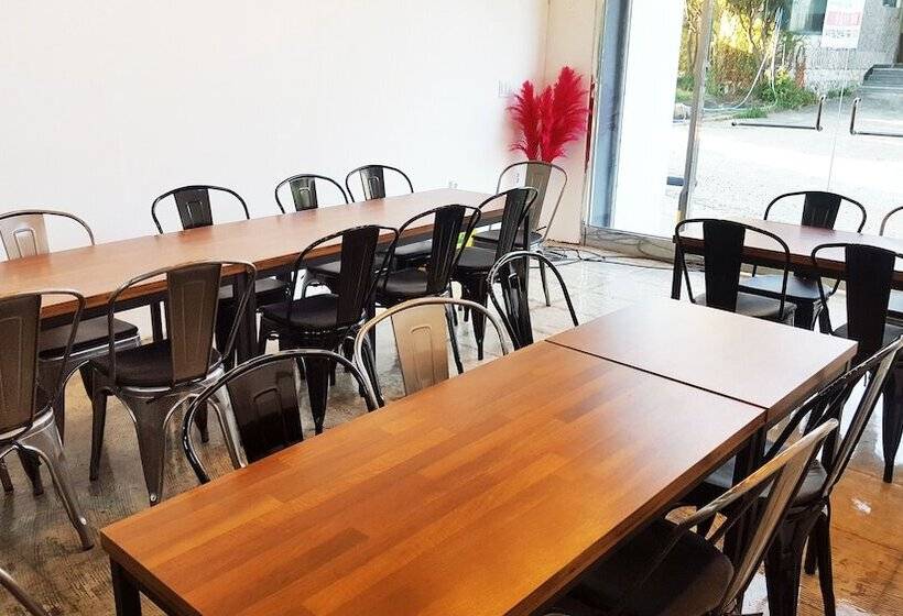 Inthree Gueshouse   Hostel