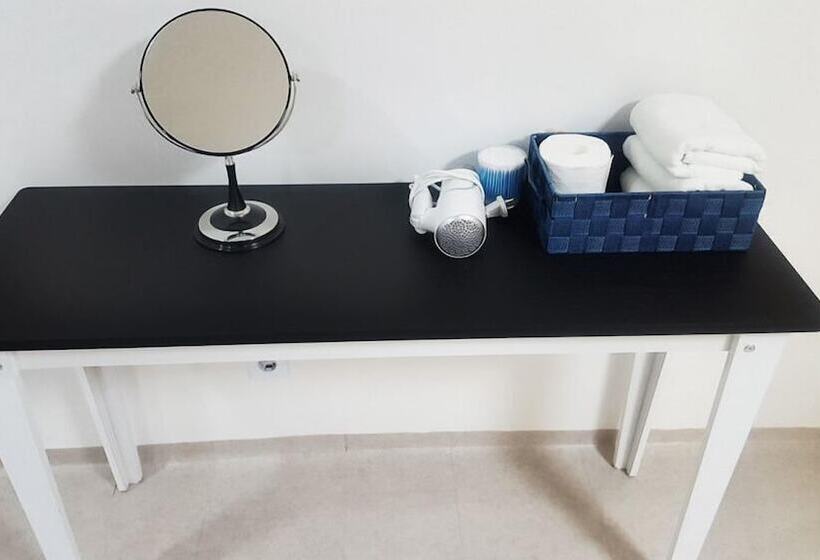 Inthree Gueshouse   Hostel