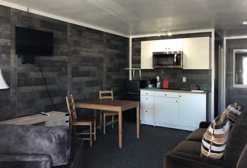 فندق على الطريق Red Rock Extended Stay