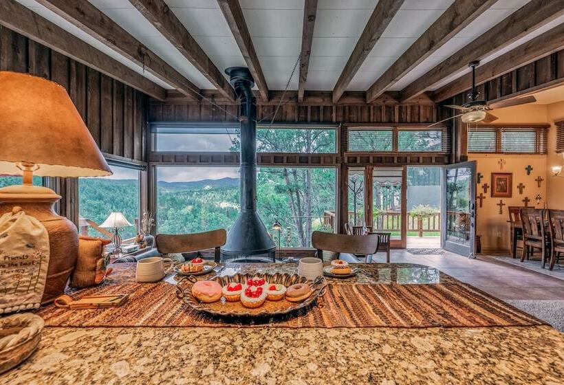 Neeley Mountain House