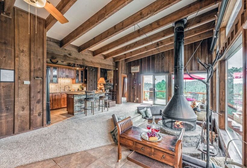 Neeley Mountain House