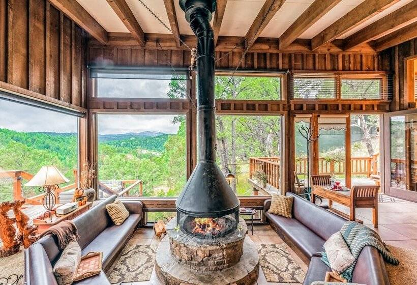 Neeley Mountain House