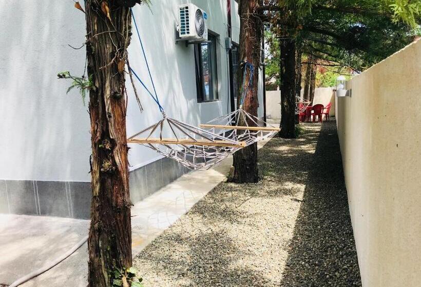 پانسیون Apollo Plus Cottages