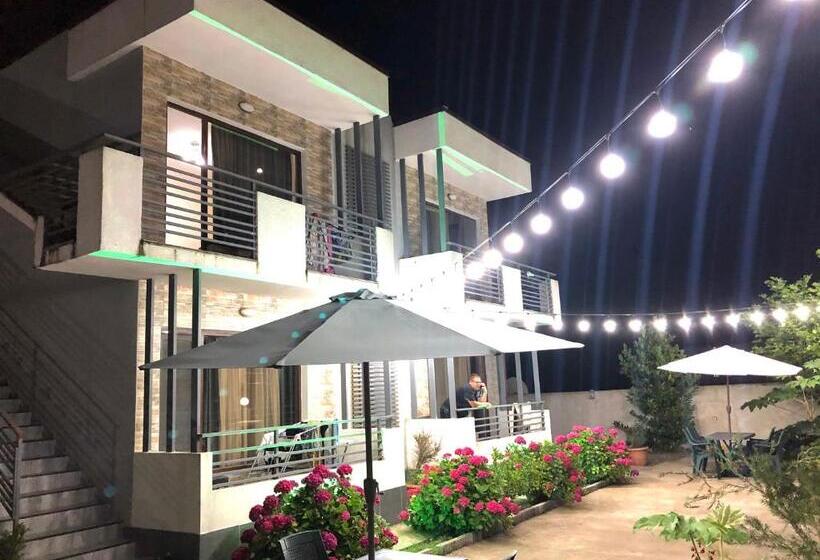 پانسیون Apollo Plus Cottages