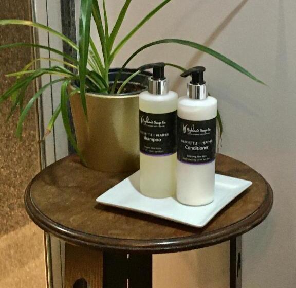 Пансион Brooklynn Guest House