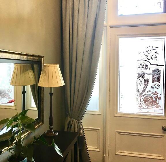 Пансион Brooklynn Guest House