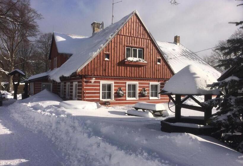 پانسیون Penzion Podlesí