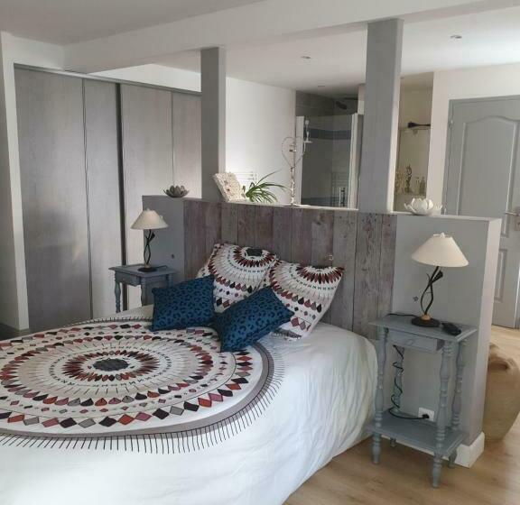 Пансион La Jolie Chambre