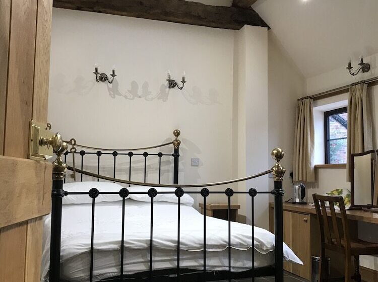 Пансион Lovely 1 Bed Cottage In Nuneaton