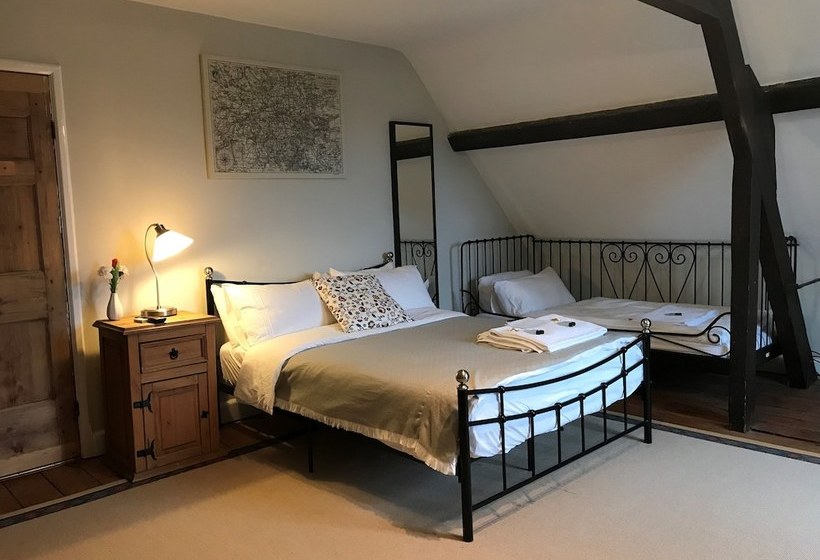 膳宿费 The Hollies