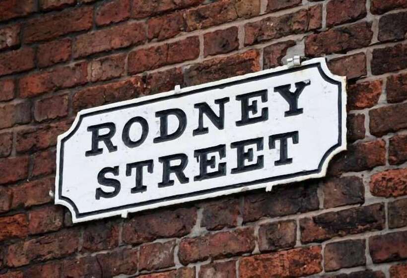 ペンション The L1 Rodney St Rooms