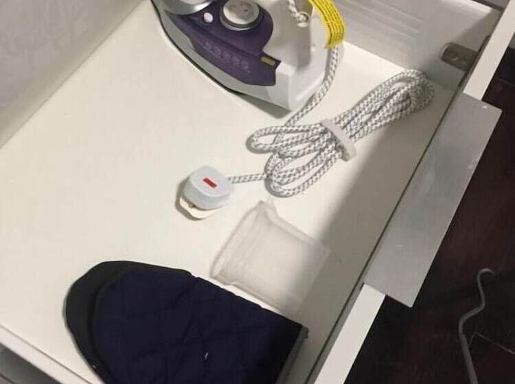 ペンション The L1 Rodney St Rooms