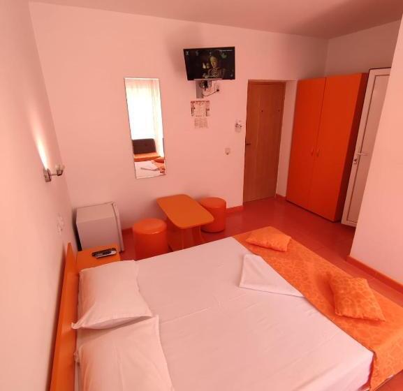 펜션 Vila Fery Costinesti