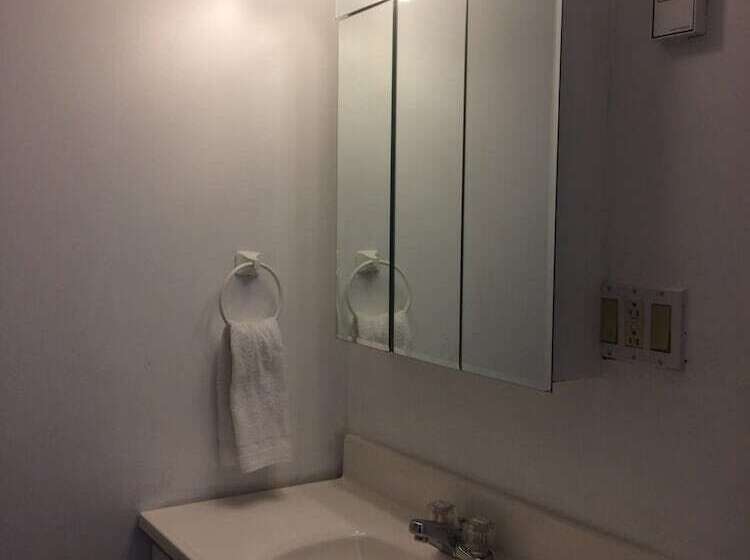 Perry S Motel And Cottages