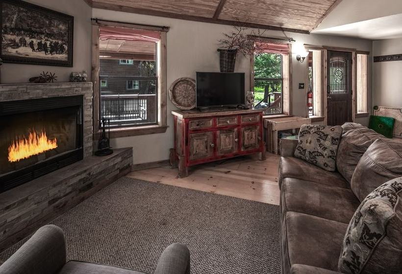 Riverside Dreams By Vtrips