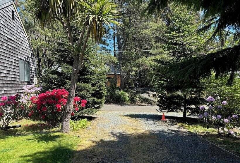 San Dune Inn