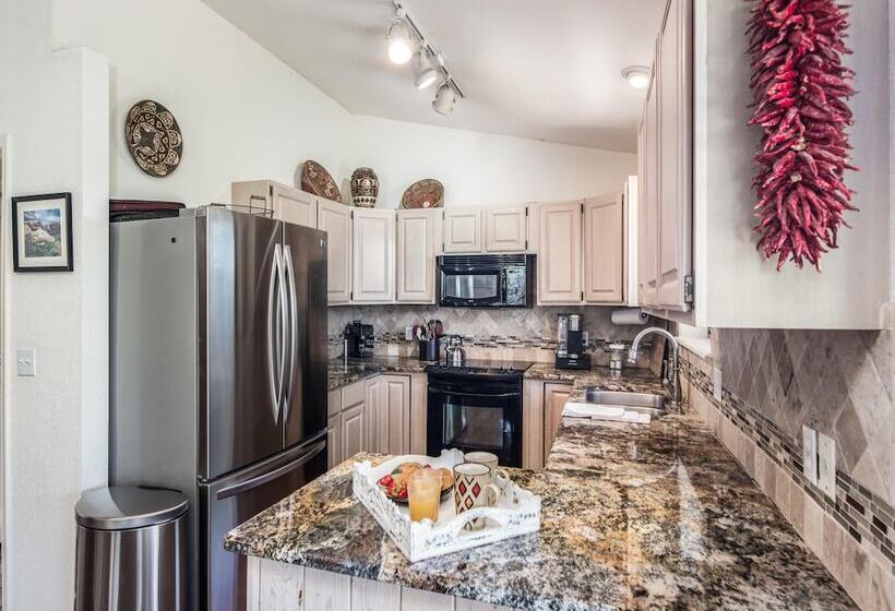 Sierra Lake Vista 5 Bedrooms