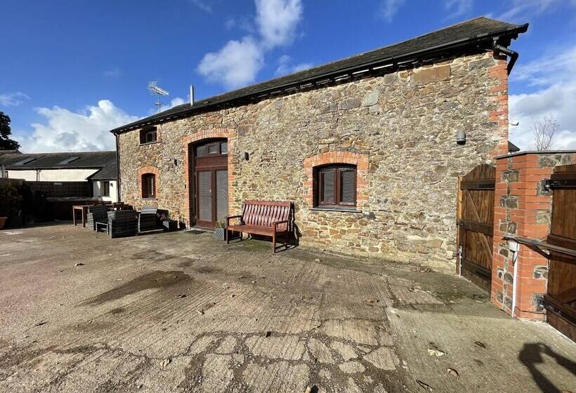 Tranquil Barn Retreat Nr Winkleigh